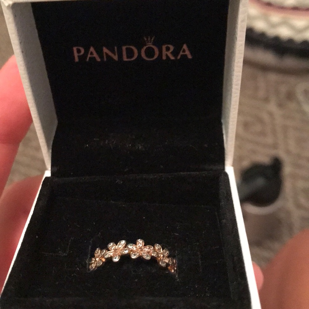 Pandora ring